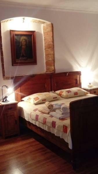 Apartman I Sobe Cule Đảo Cres Ngoại thất bức ảnh